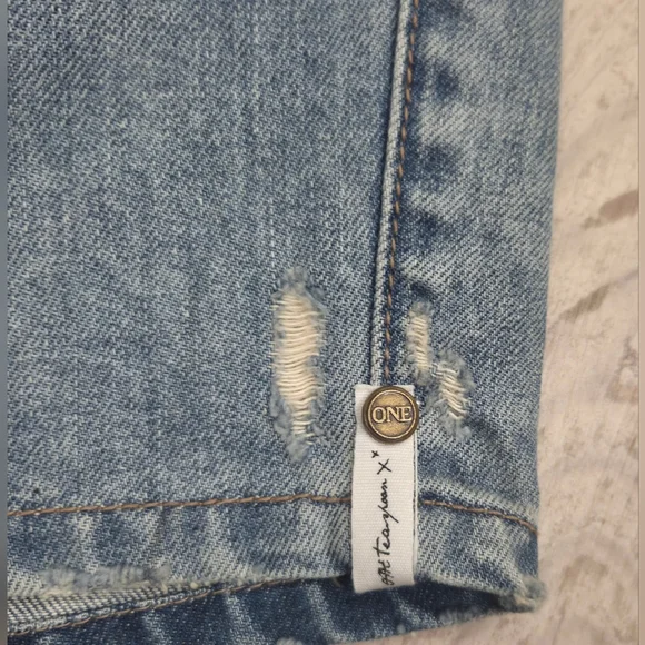 One Teaspoon Light Wash Denim Distressed Midi Pencil Skirt with High Slit - Picture 10 of 12